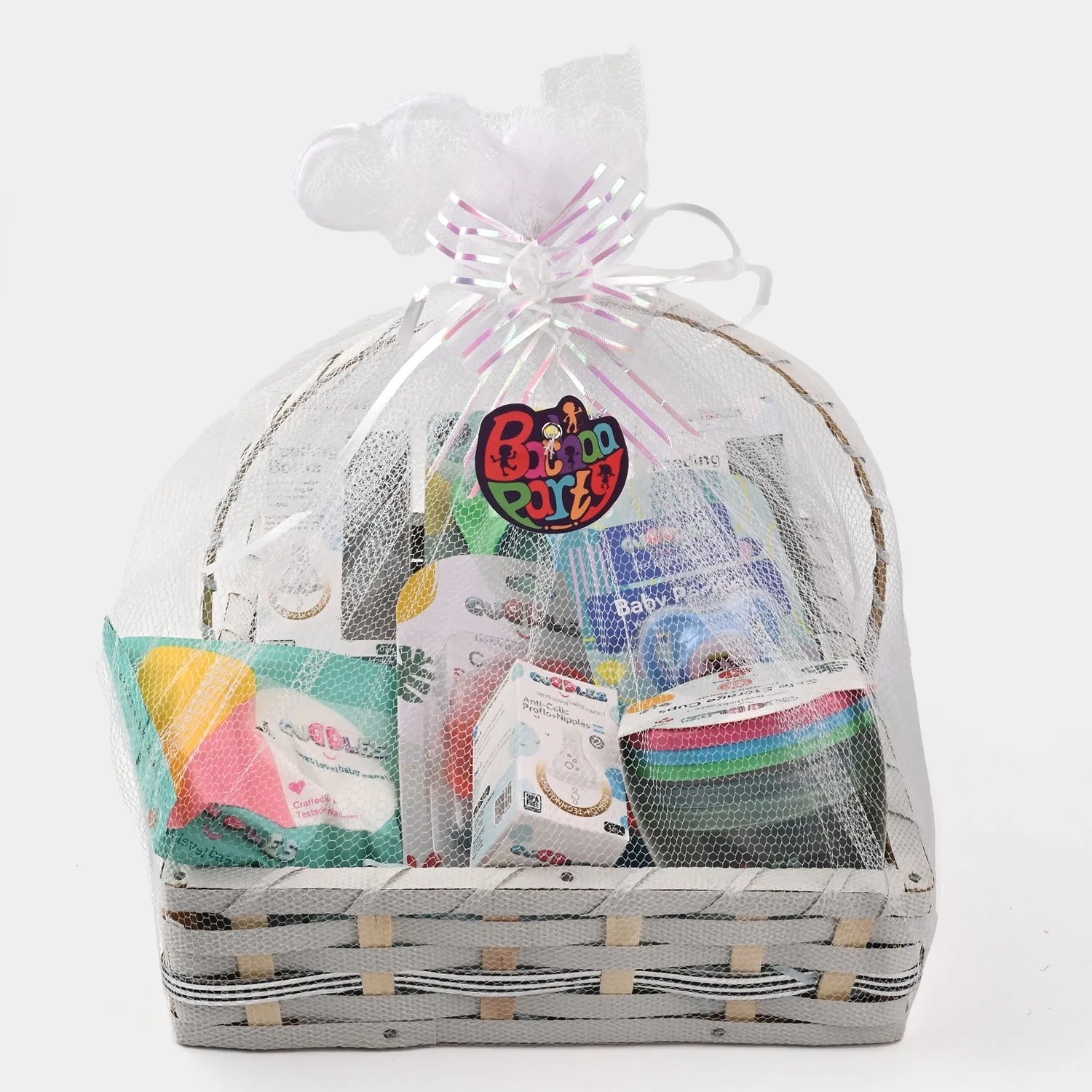 CUDDLES SET BABY GIFT BASKET