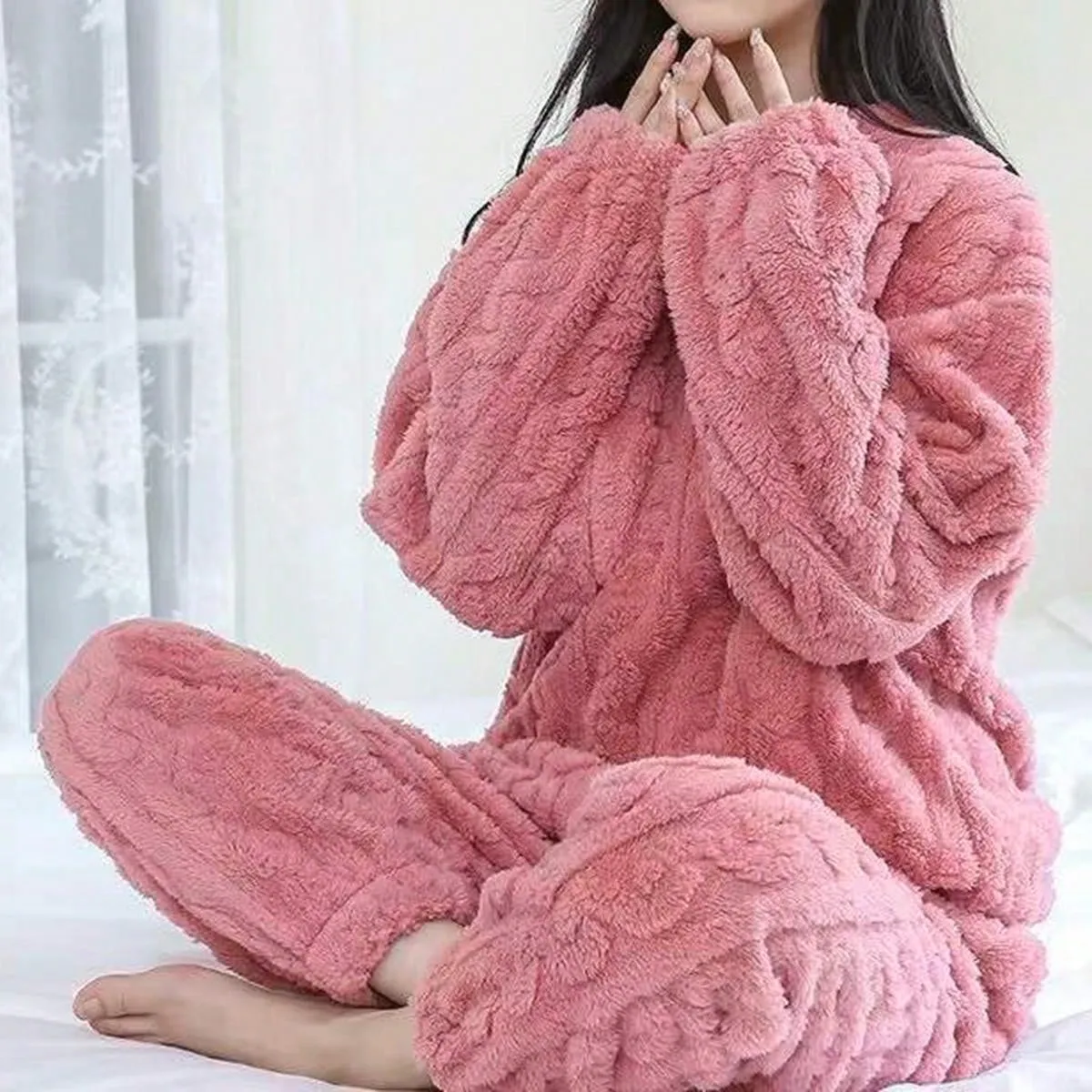 Pink Solid Color Raised Pattern Comfortable Fuzzy Home Suit